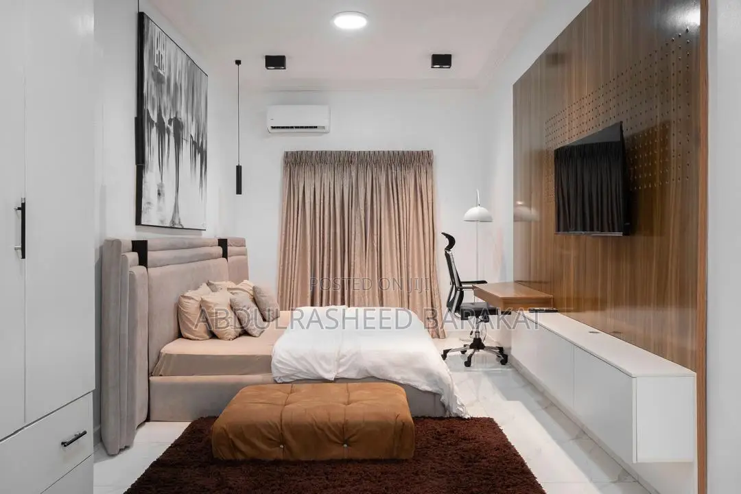 A Brand New Luxurious Two Bedroom With Snooker Ps5 Guitar