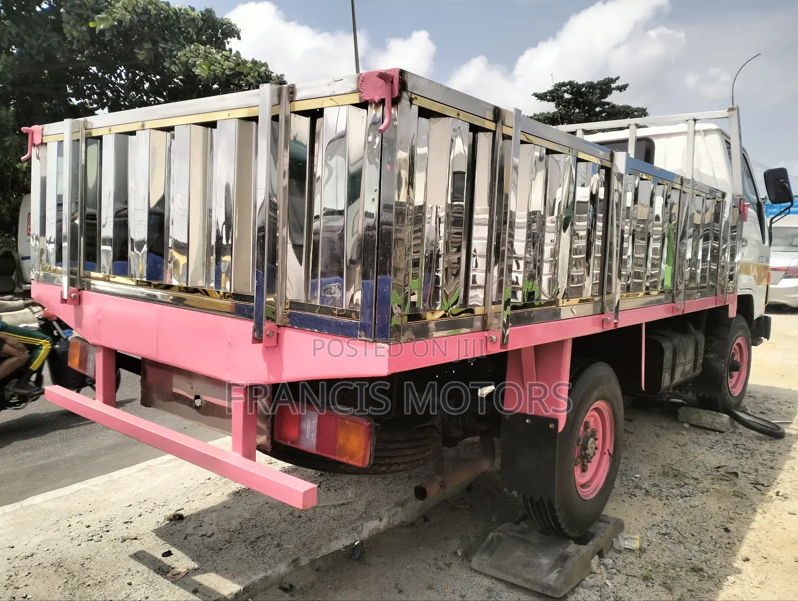 Toyota Dyna 200