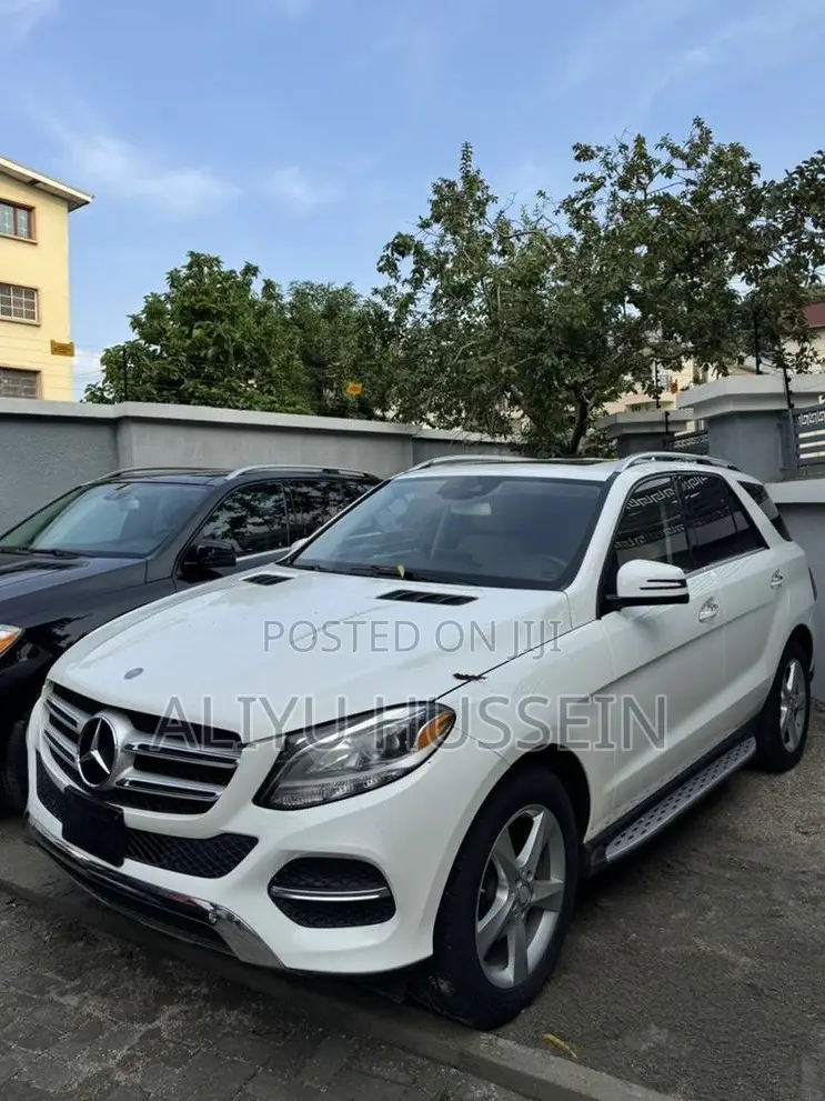 Mercedes-Benz GLE-Class 2017 White