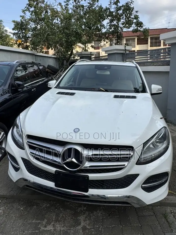 Mercedes-Benz GLE-Class 2017 White