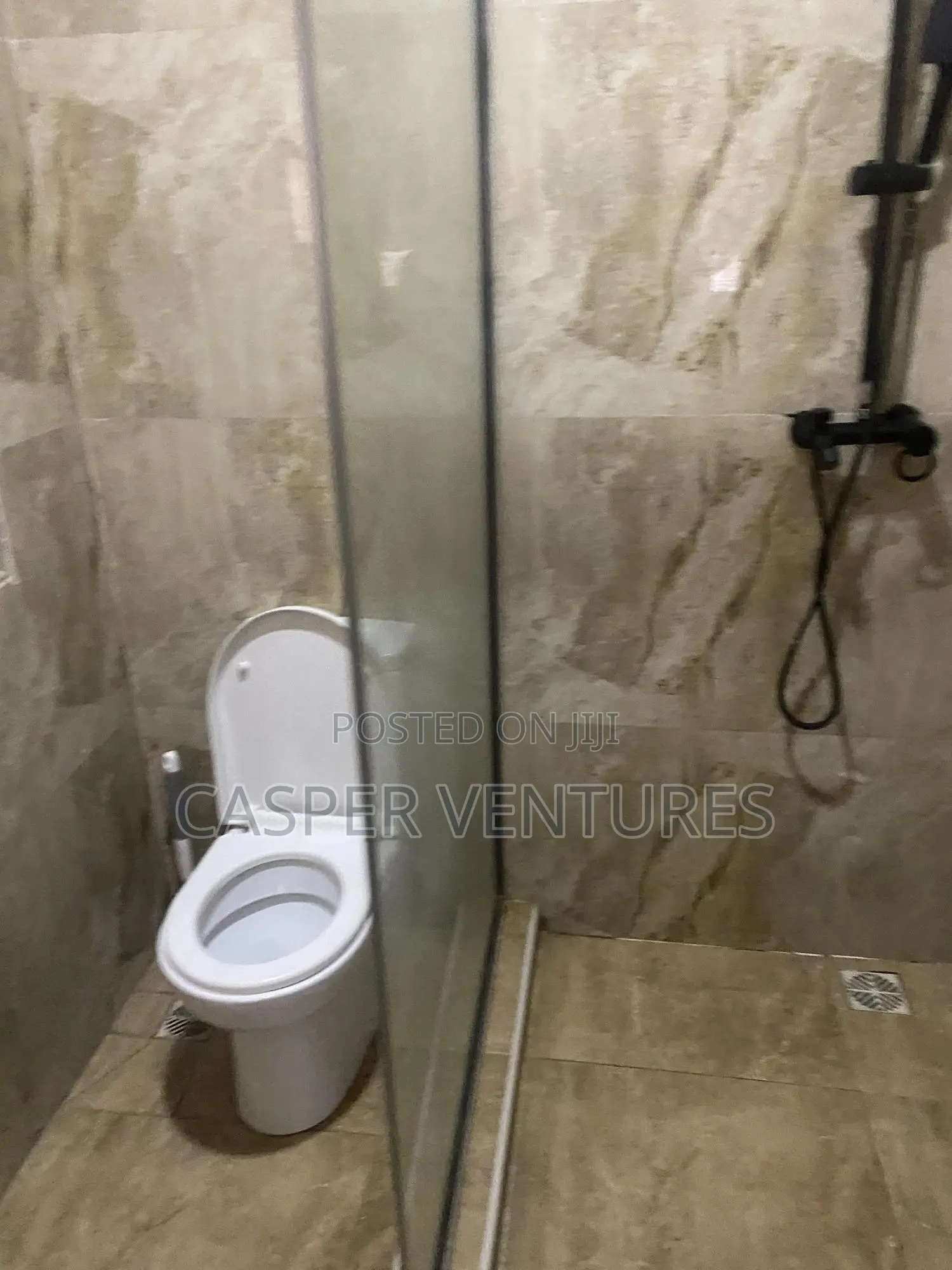 Mini Flat in Bakare, Agungi for rent