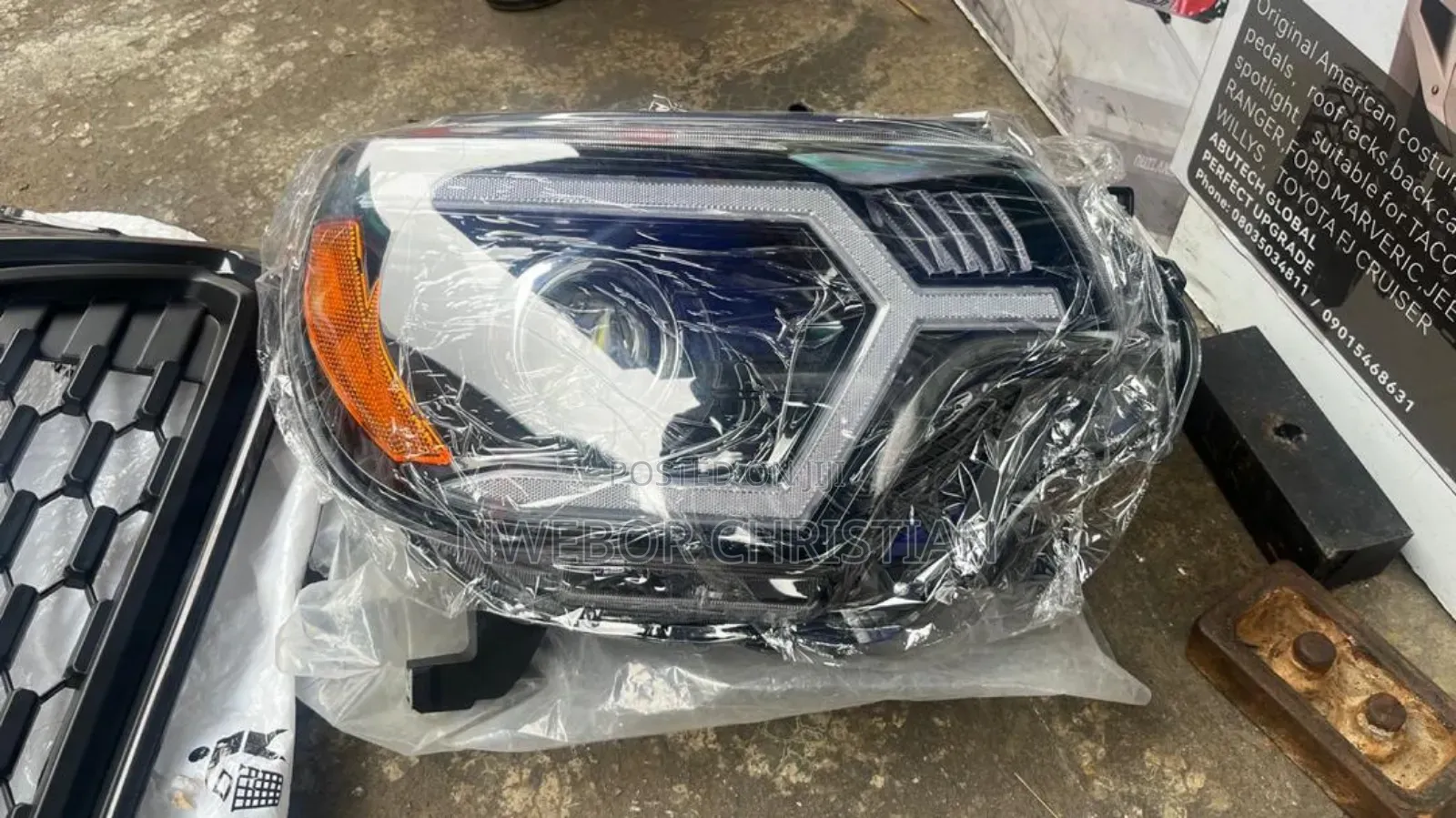 Headlight and Front Grill for Toyota Tacoma 2012 Is Availabl