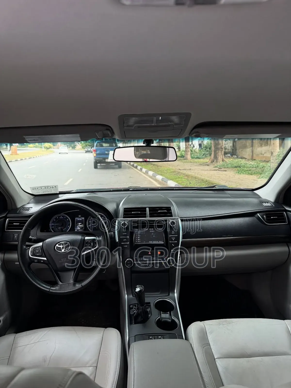 Toyota Camry XLE 4dr Sedan (2.5L 4cyl 6A) 2015 Burgundy
