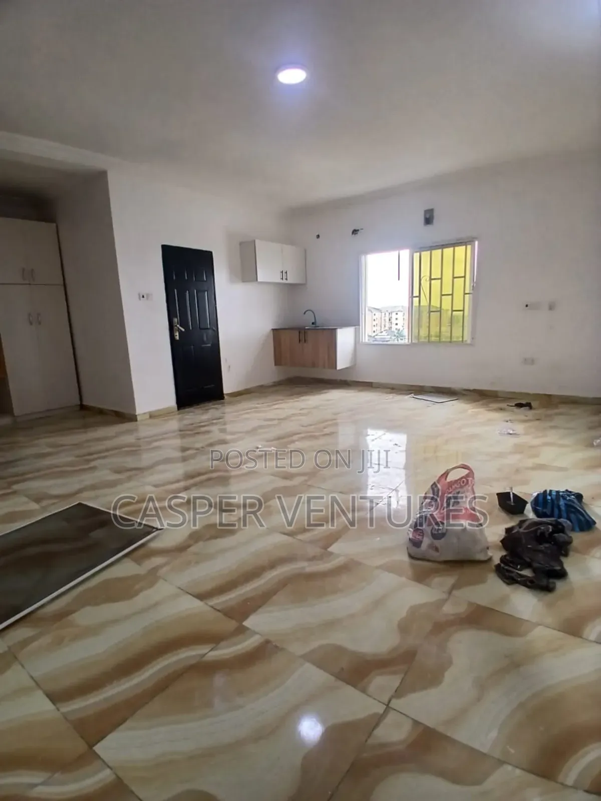 Studio Apartment in Paradise, Chevron for rent