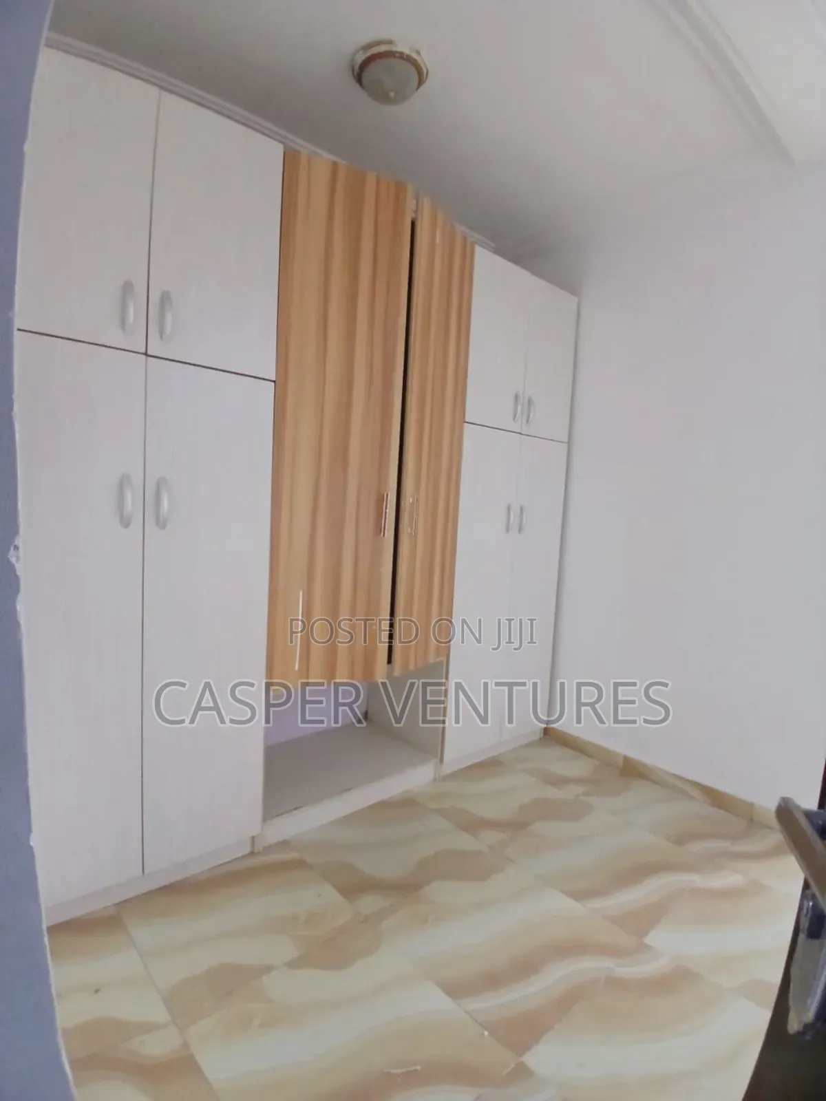 Studio Apartment in Paradise, Chevron for rent