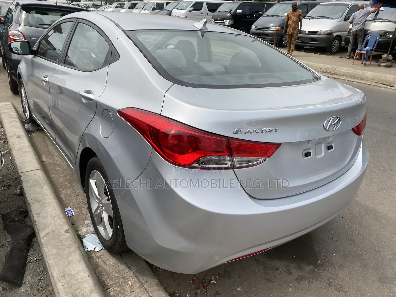 Hyundai Elantra SE 4dr Sedan (1.8L 4cyl 6A) 2014 Silver
