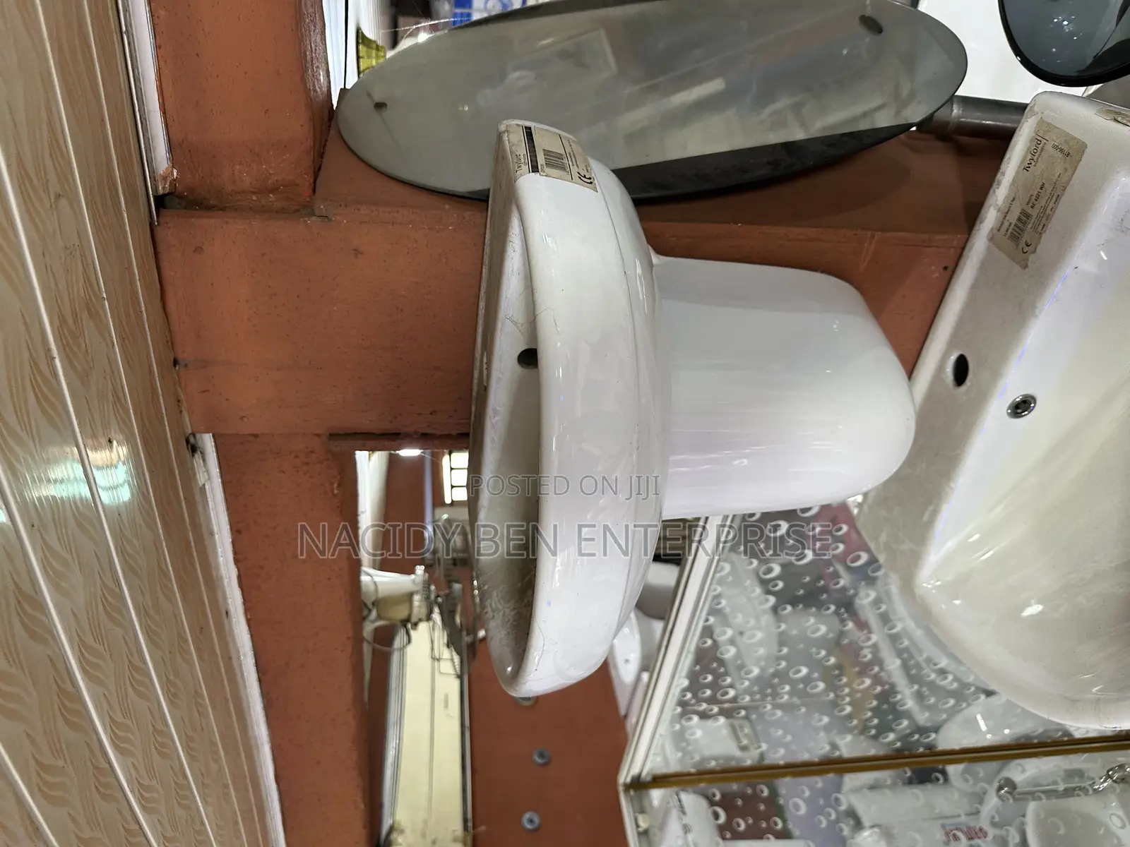 Hanging Medium Basin