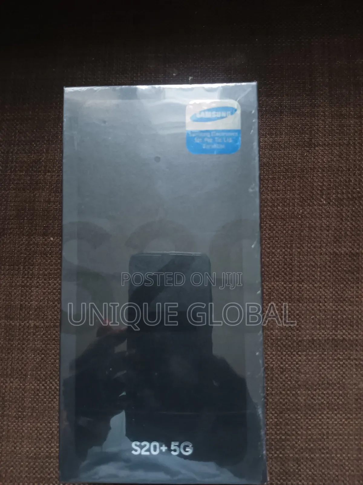 New Samsung Galaxy S20 128 GB Gray