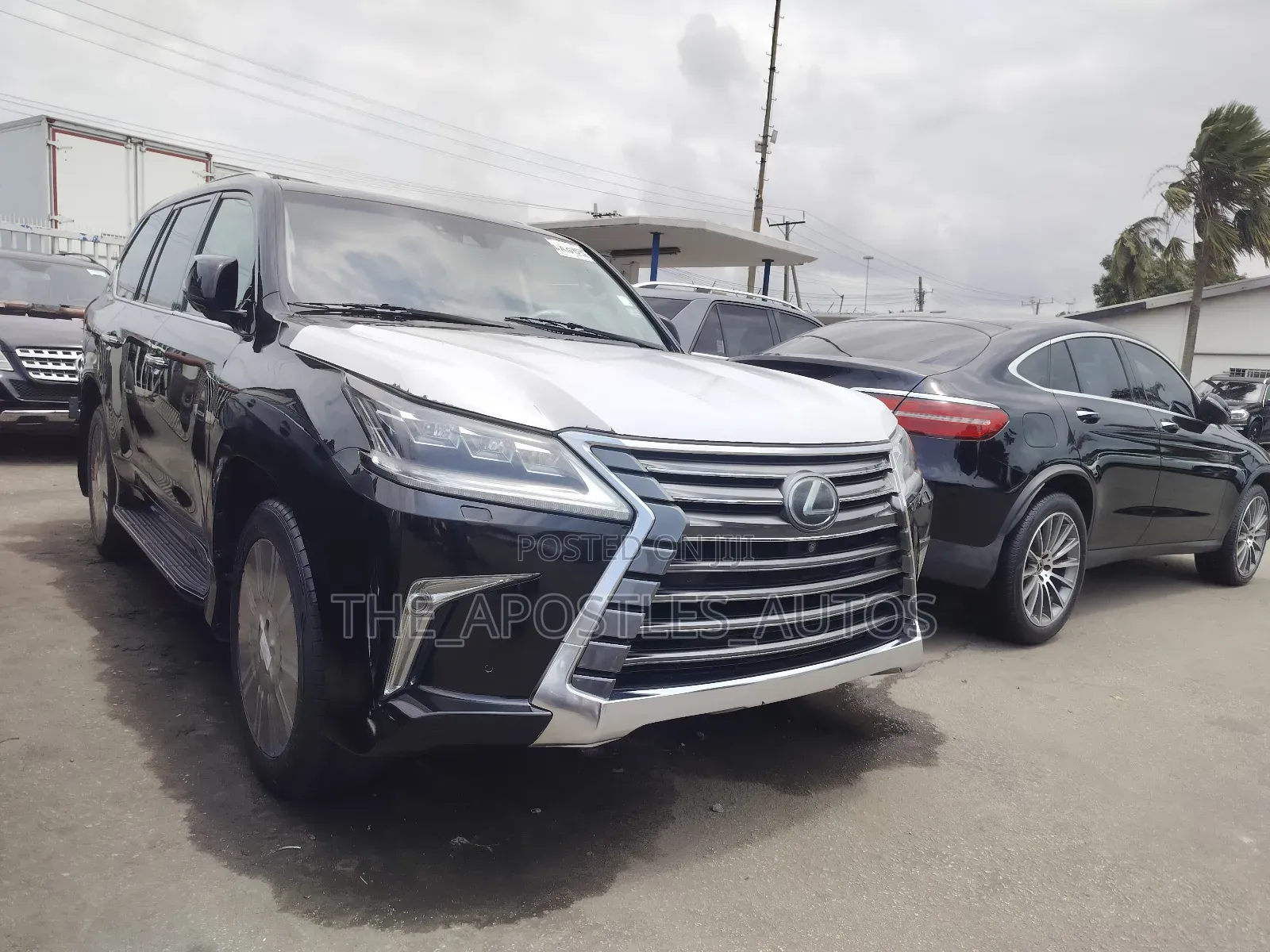 Lexus LX 570 (5 seats) AWD 2016 Black
