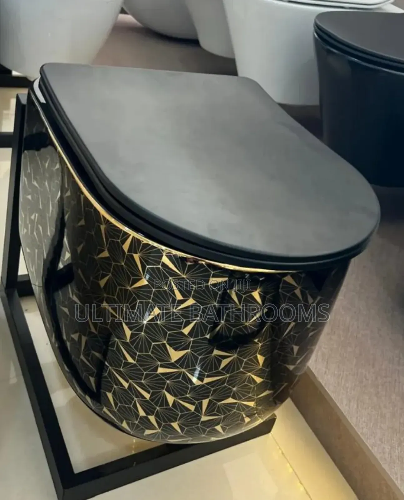 Black and Gold Pattern Conceal Watercloset