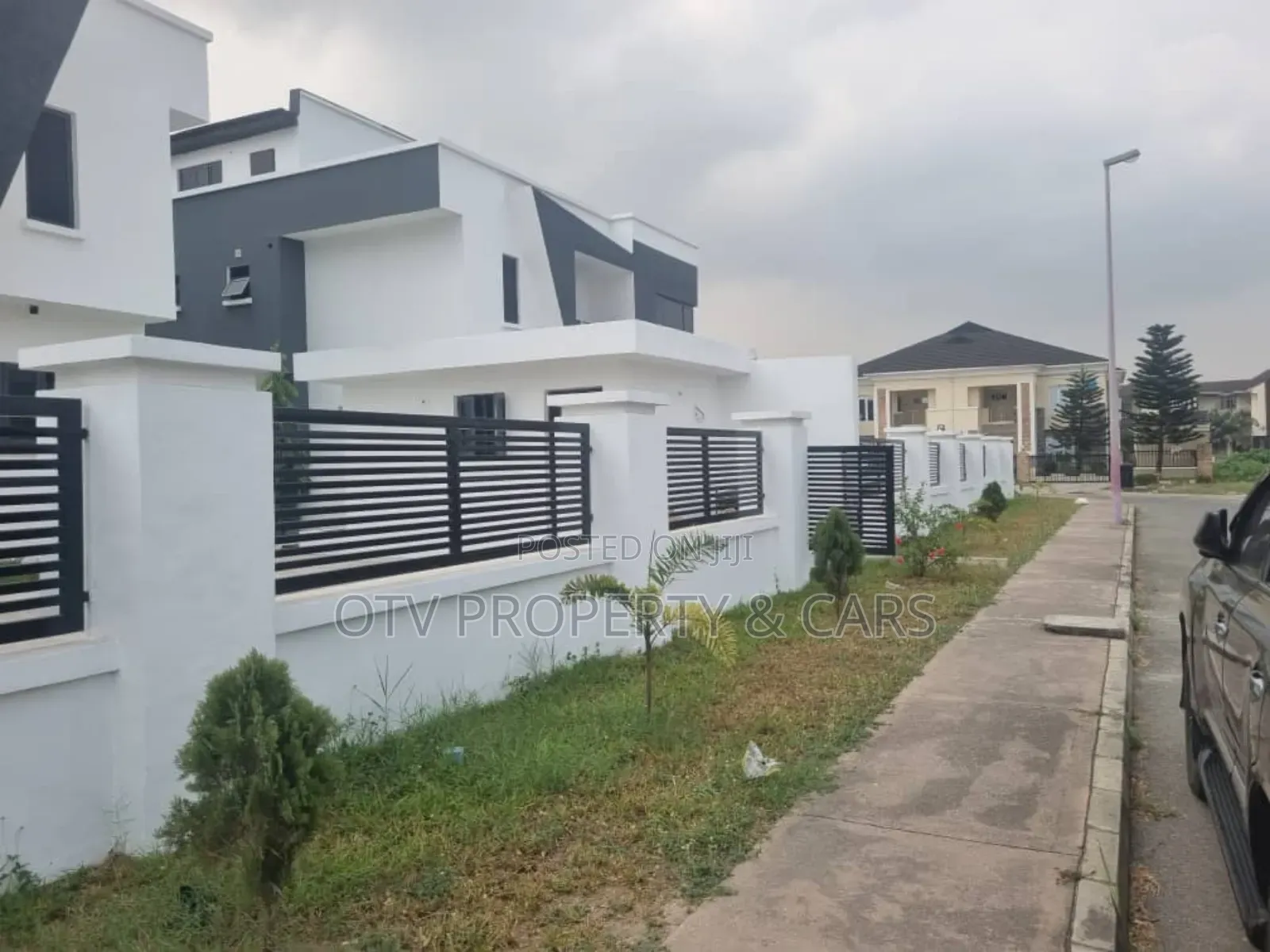 Furnished 4bdrm Duplex in Ajah for sale