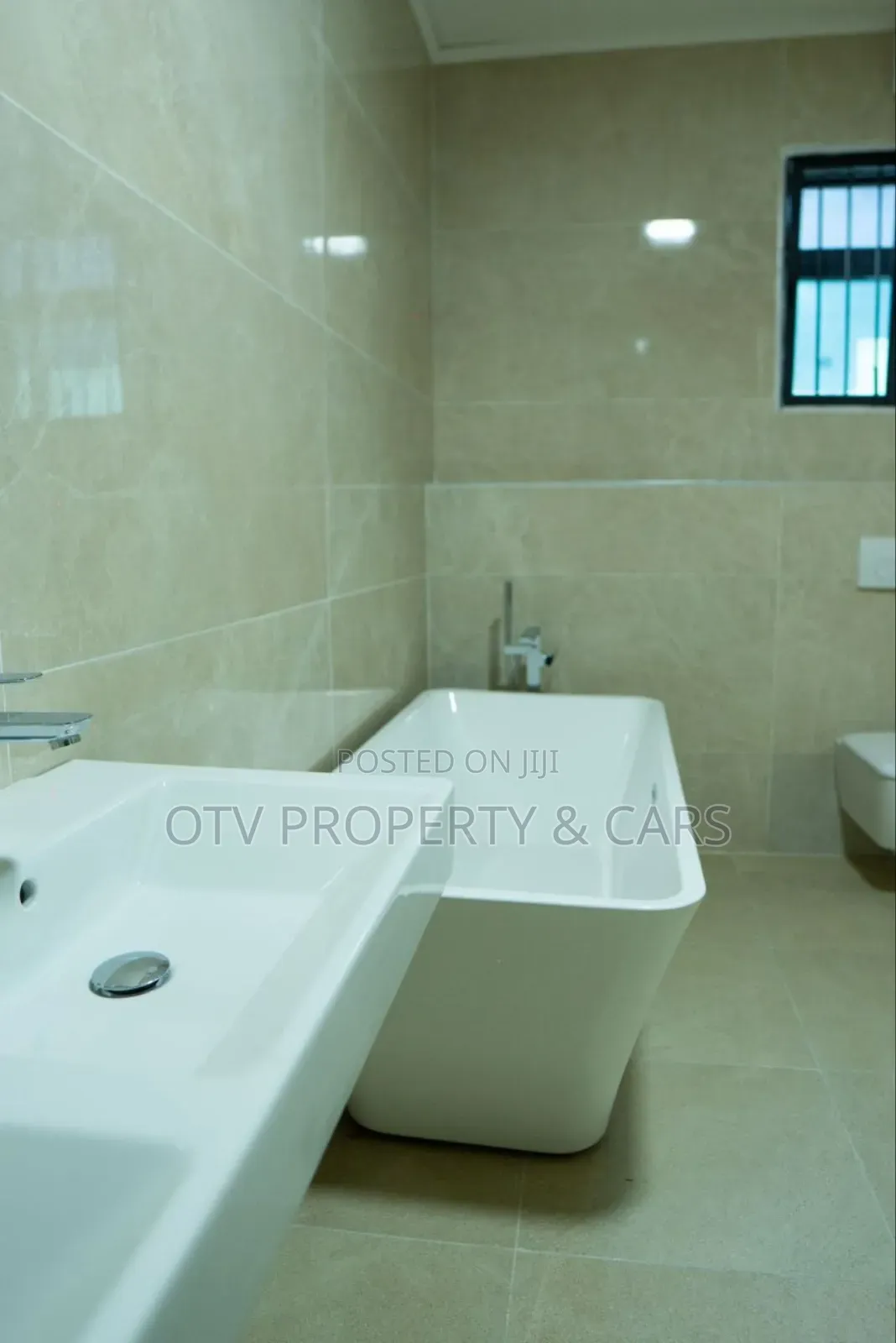 Furnished 4bdrm Duplex in Ajah for sale