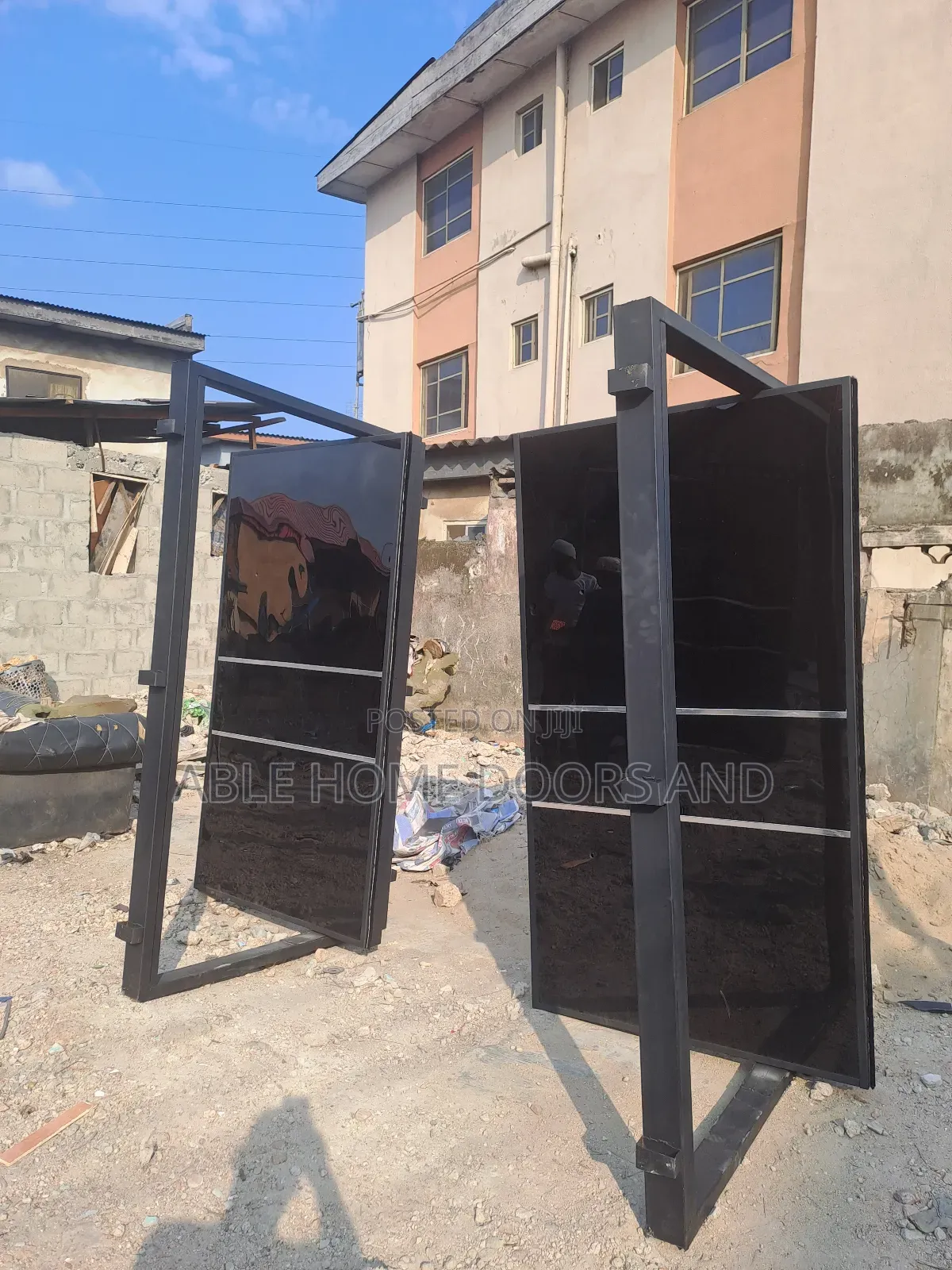 Nigeria Made Pivot Door 4f.T by 7f.T With Good Price