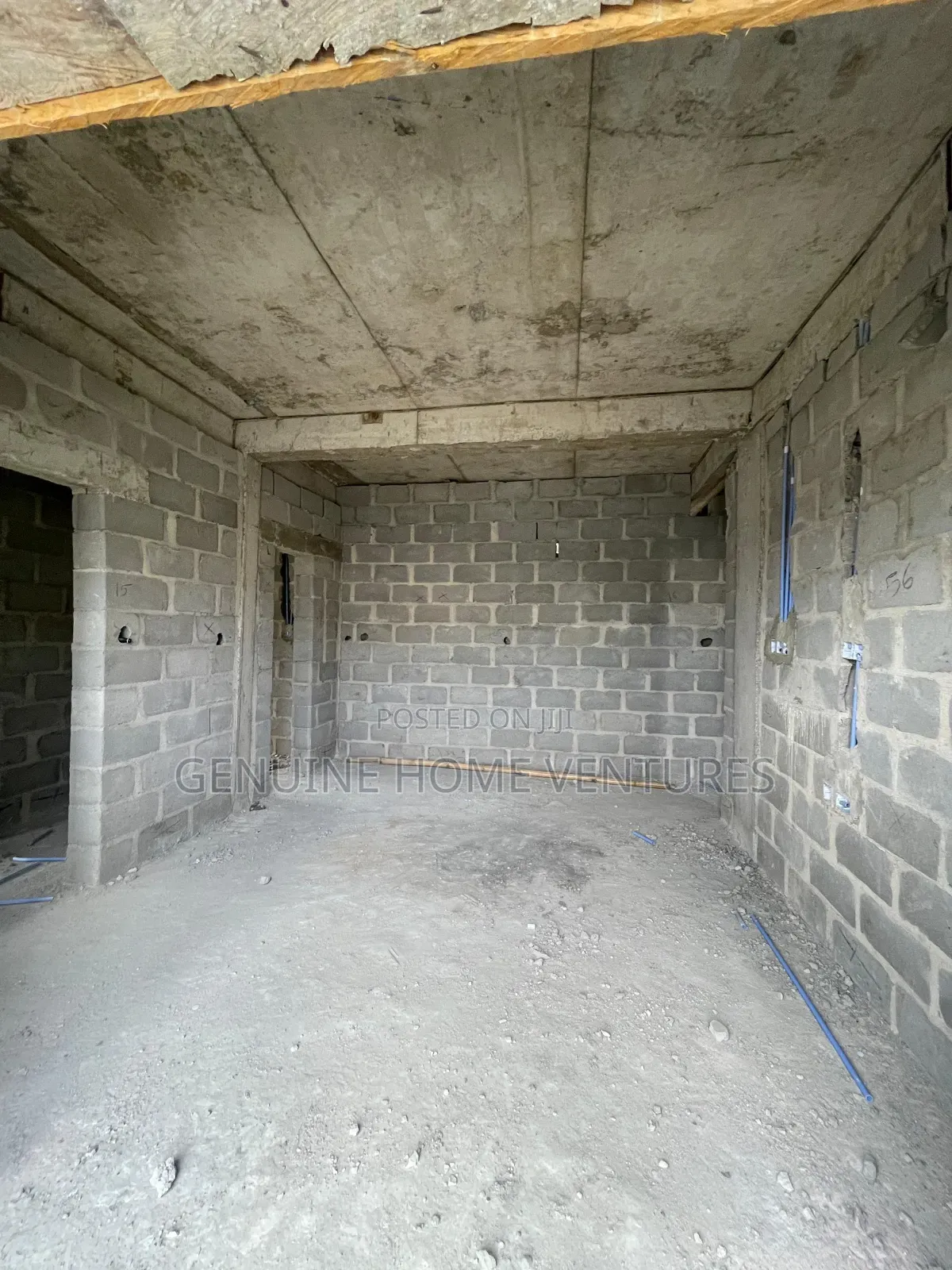 2bdrm Apartment in Surulere for sale
