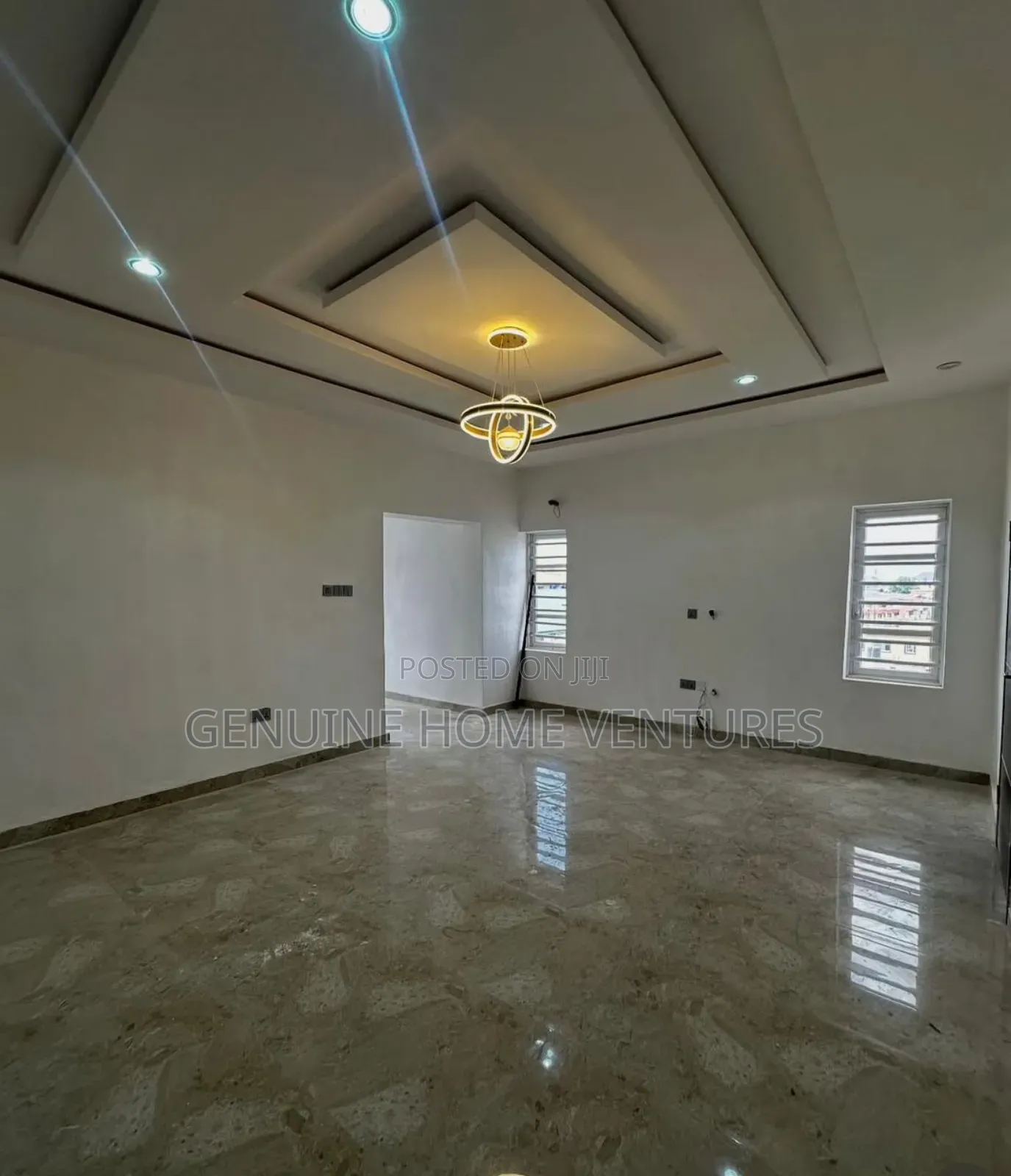 3bdrm Apartment in Obafemi Awolowo Way for sale