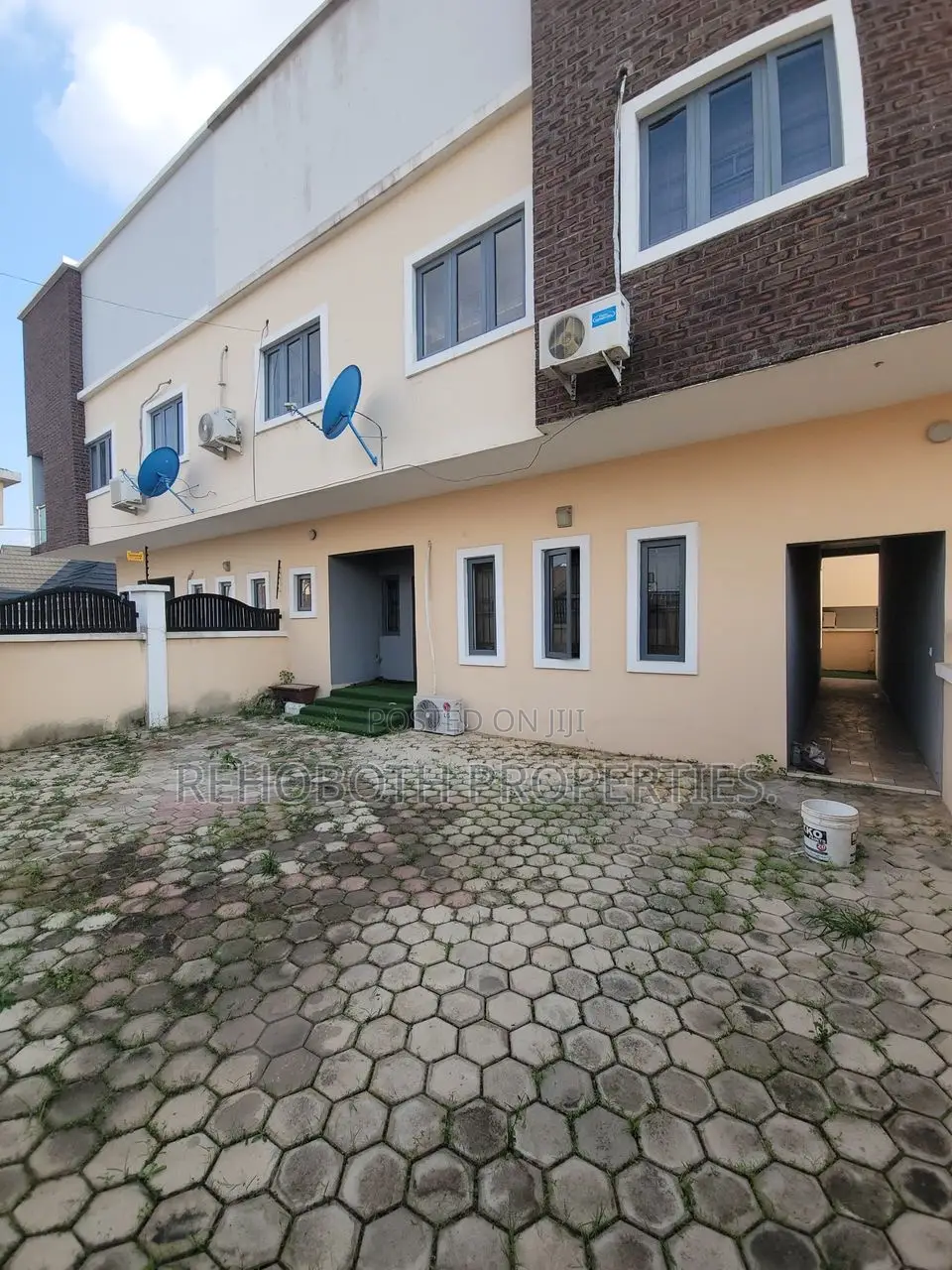 Furnished 4bdrm Duplex in Kolapo Ishola, Ibadan for rent