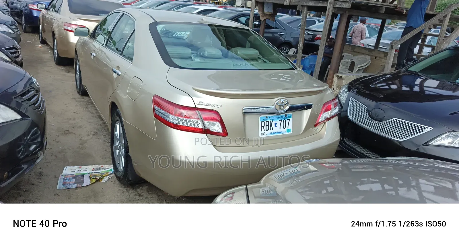 Toyota Camry 2010 Gold
