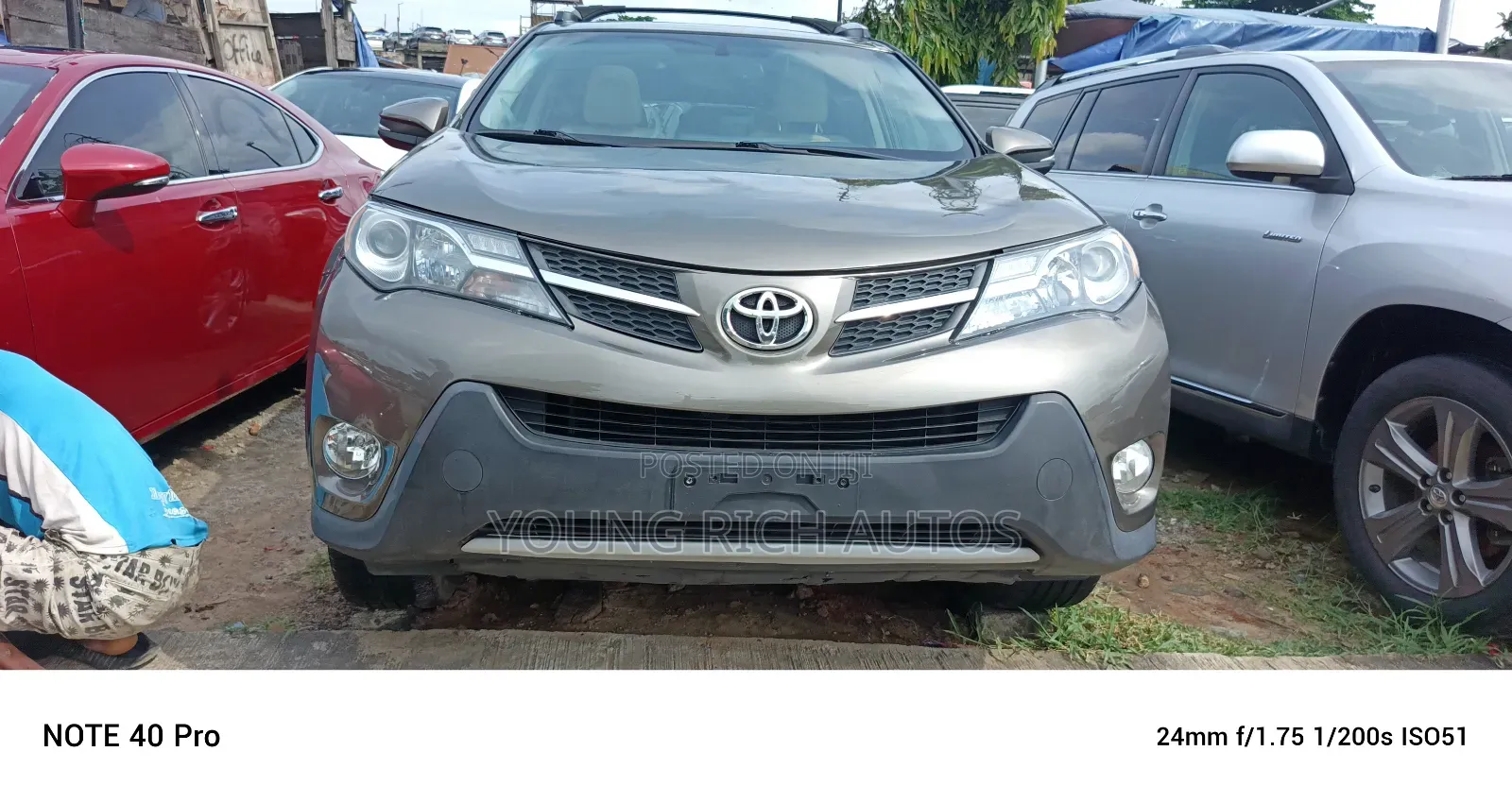 Toyota RAV4 2015 Brown