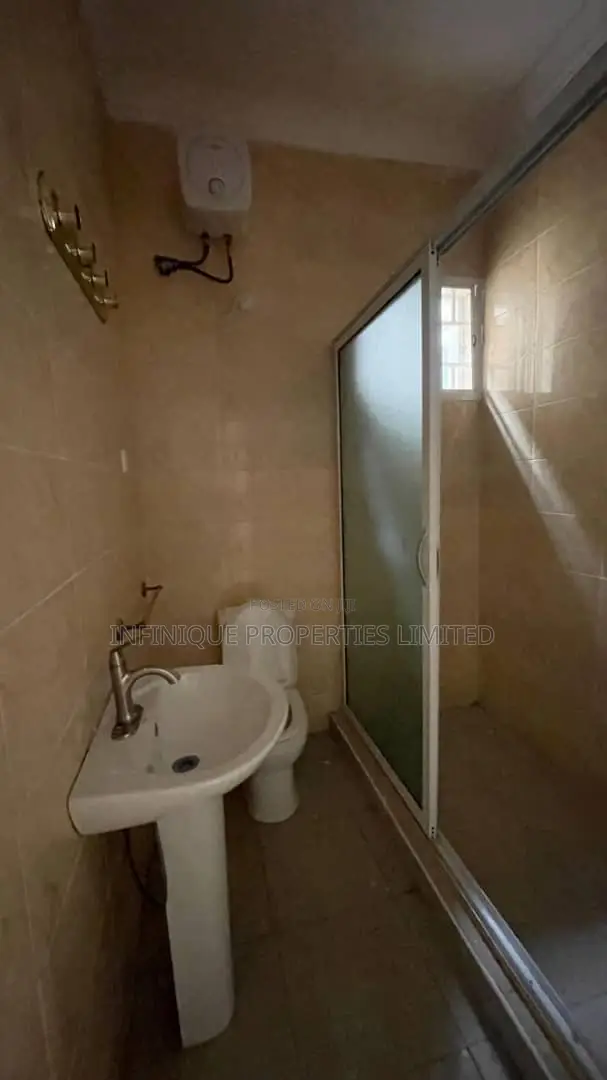 3bdrm Duplex in Lekki Phase 1 for sale