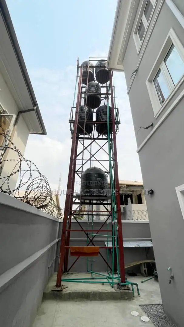 3bdrm Duplex in Lekki Phase 1 for sale