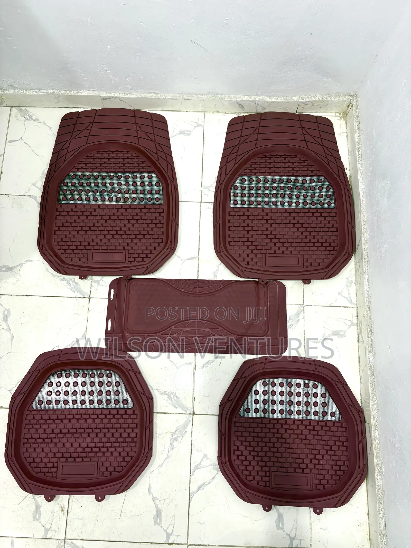 High Grade 5 Seater Car Rubber Foot Mat