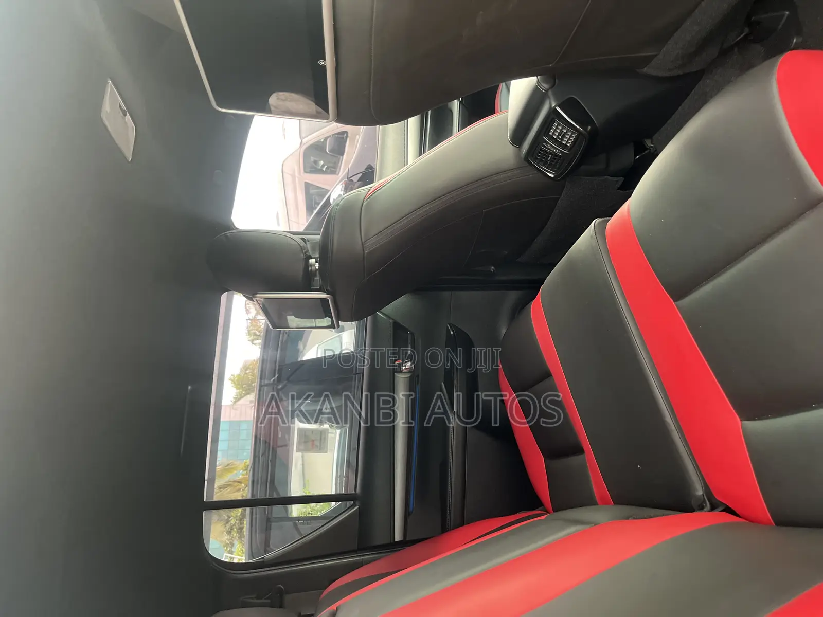 Toyota Hilux 2024 Black