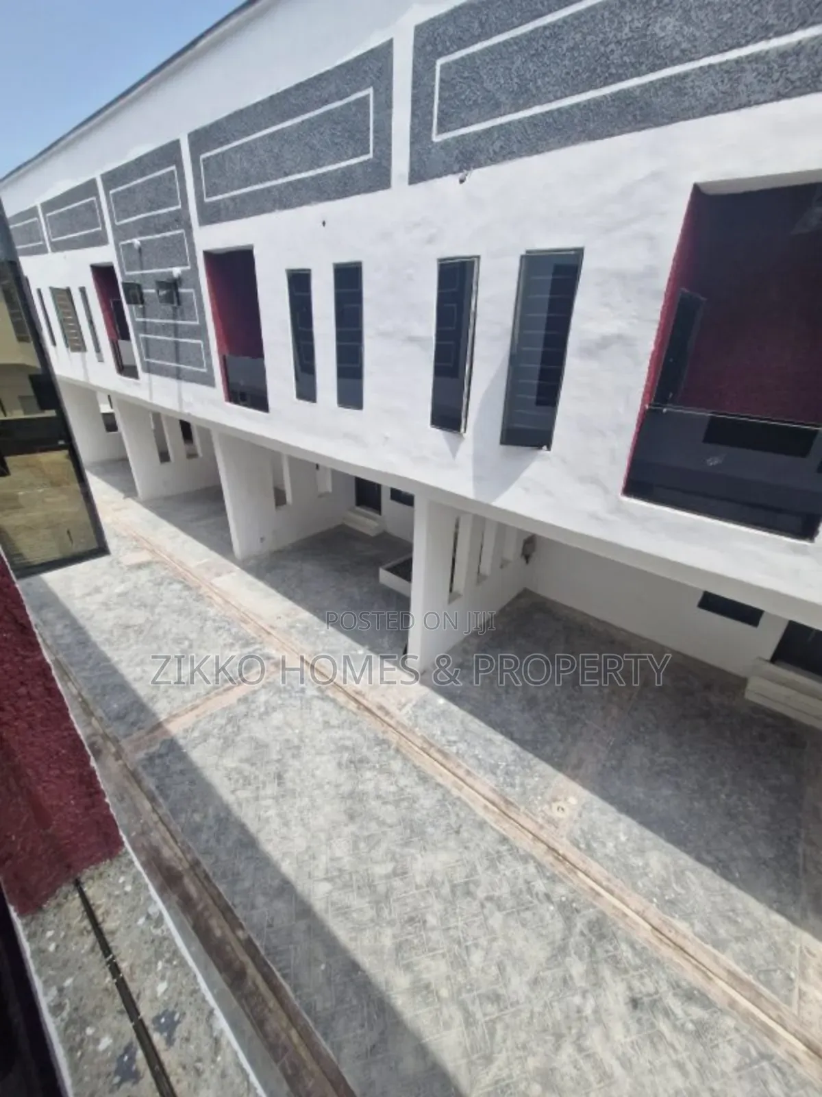 3bdrm Townhouse/Terrace in Ajah for sale
