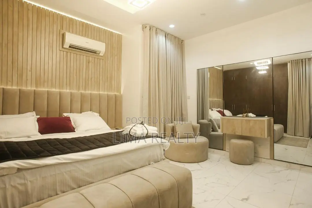 3 Bed With Indoor Pool at Vi