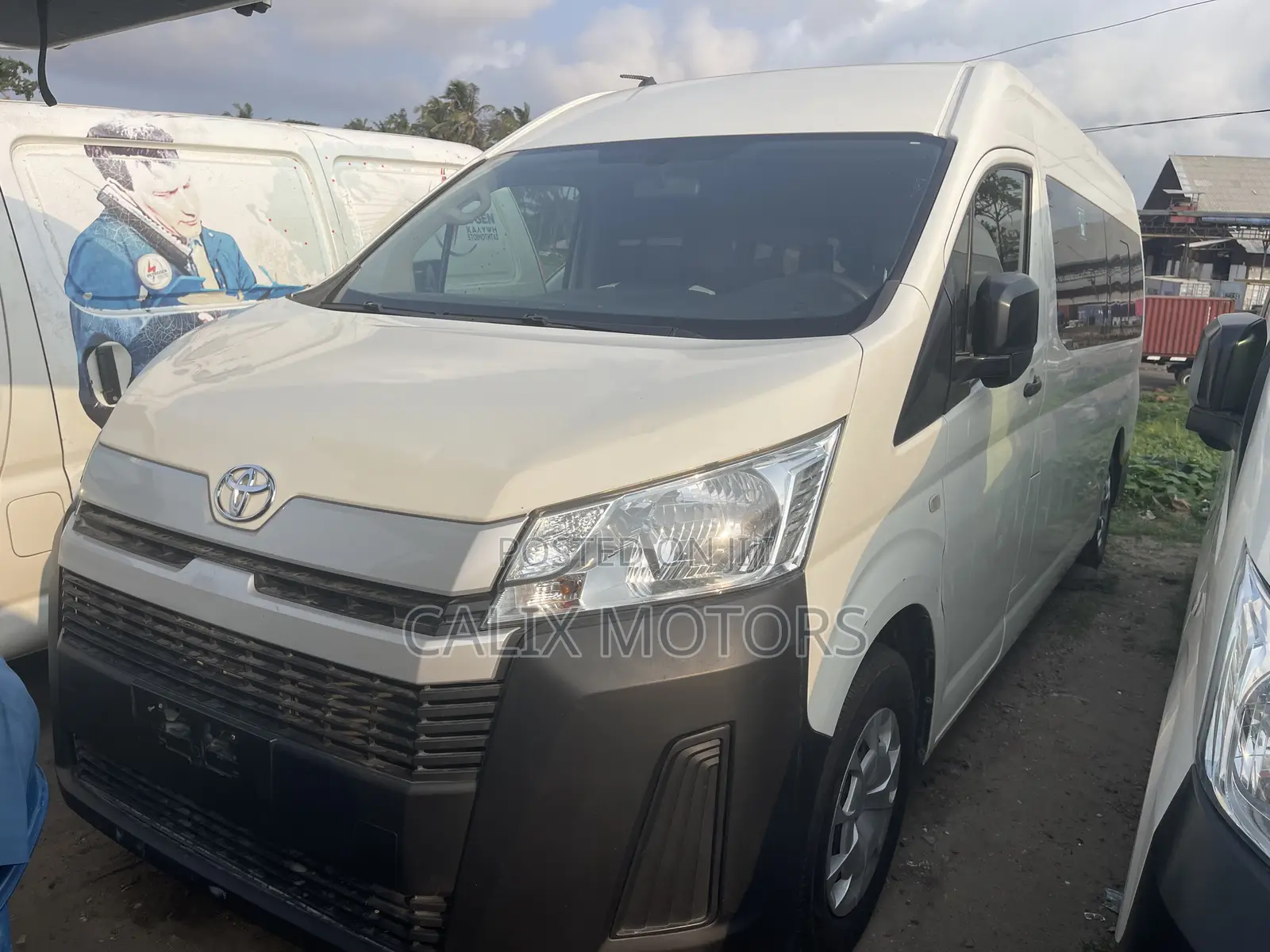 Toyota HiAce 2020 White