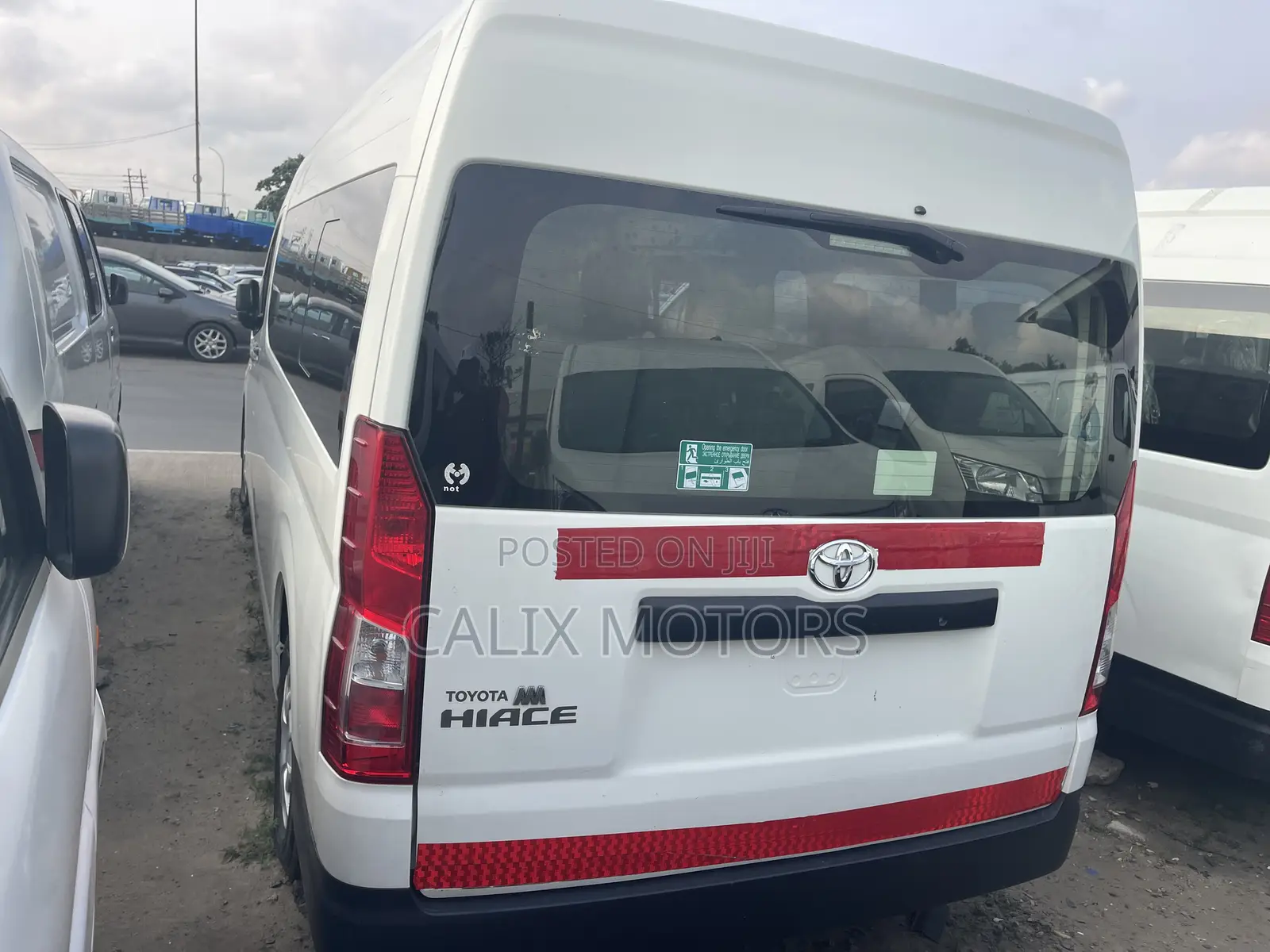 Toyota HiAce 2020 White