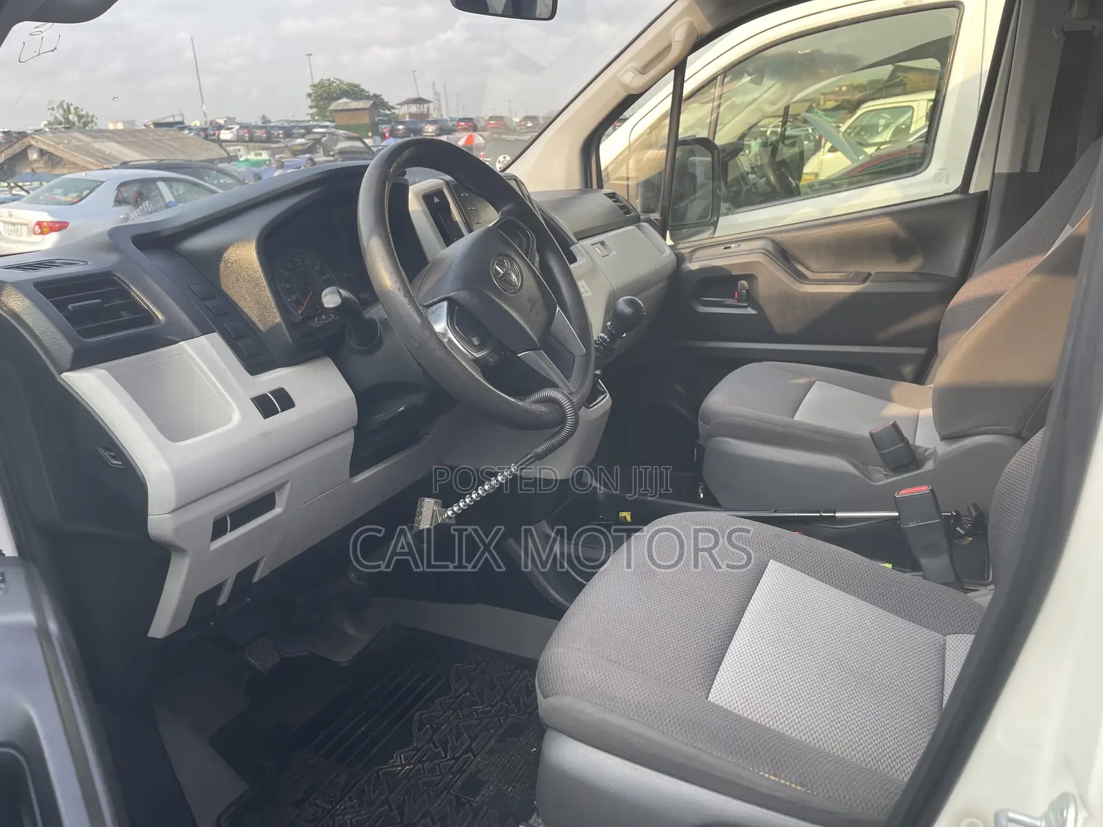Toyota HiAce 2020 White