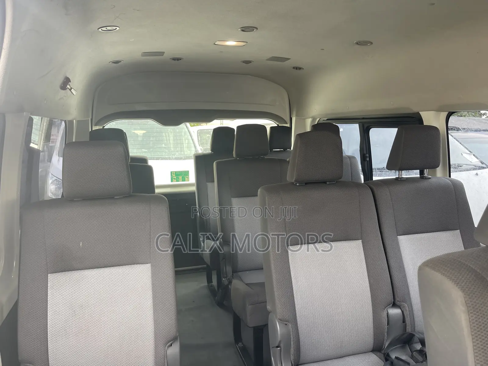 Toyota HiAce 2020 White