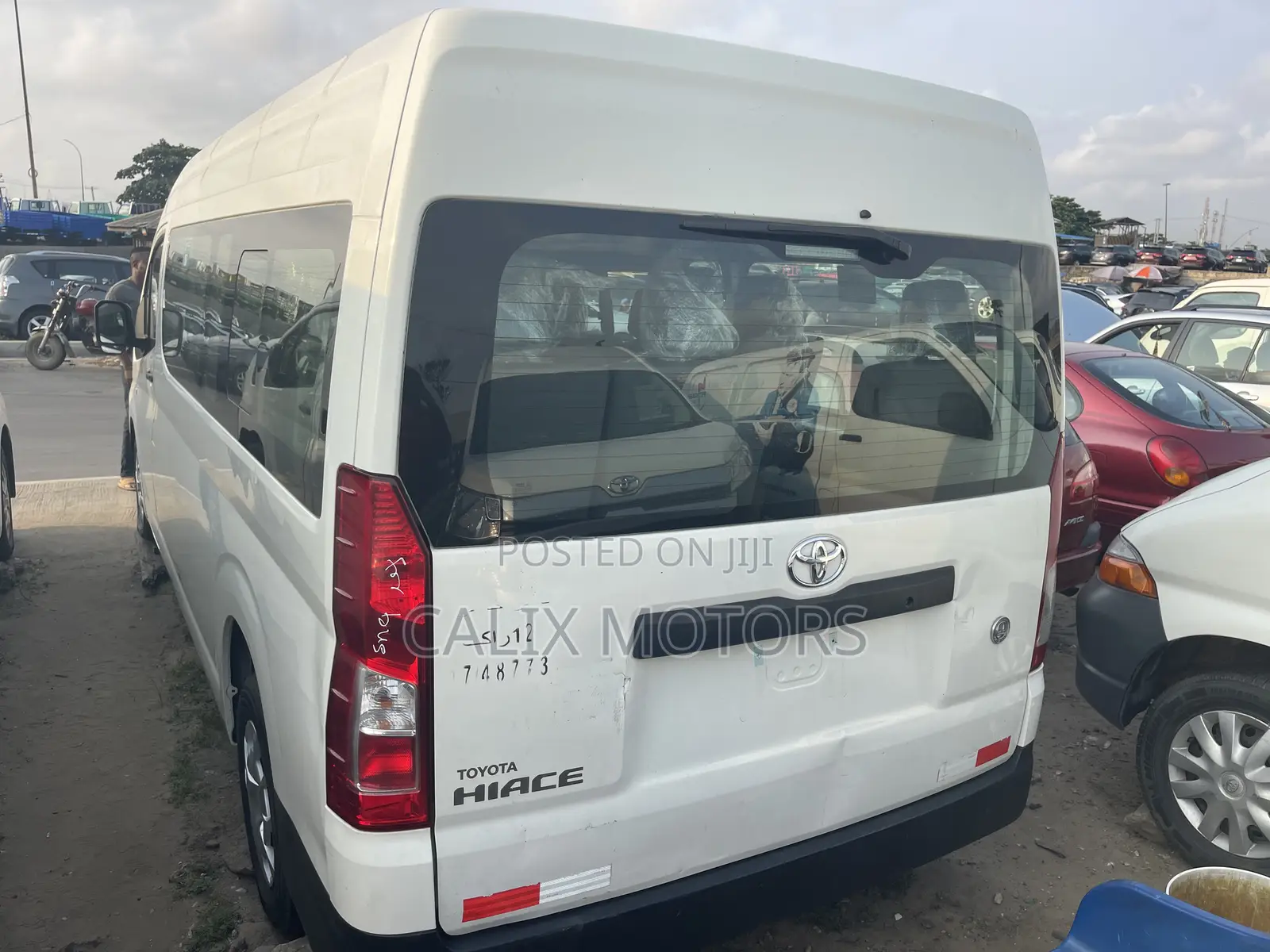 Toyota HiAce 2020 White