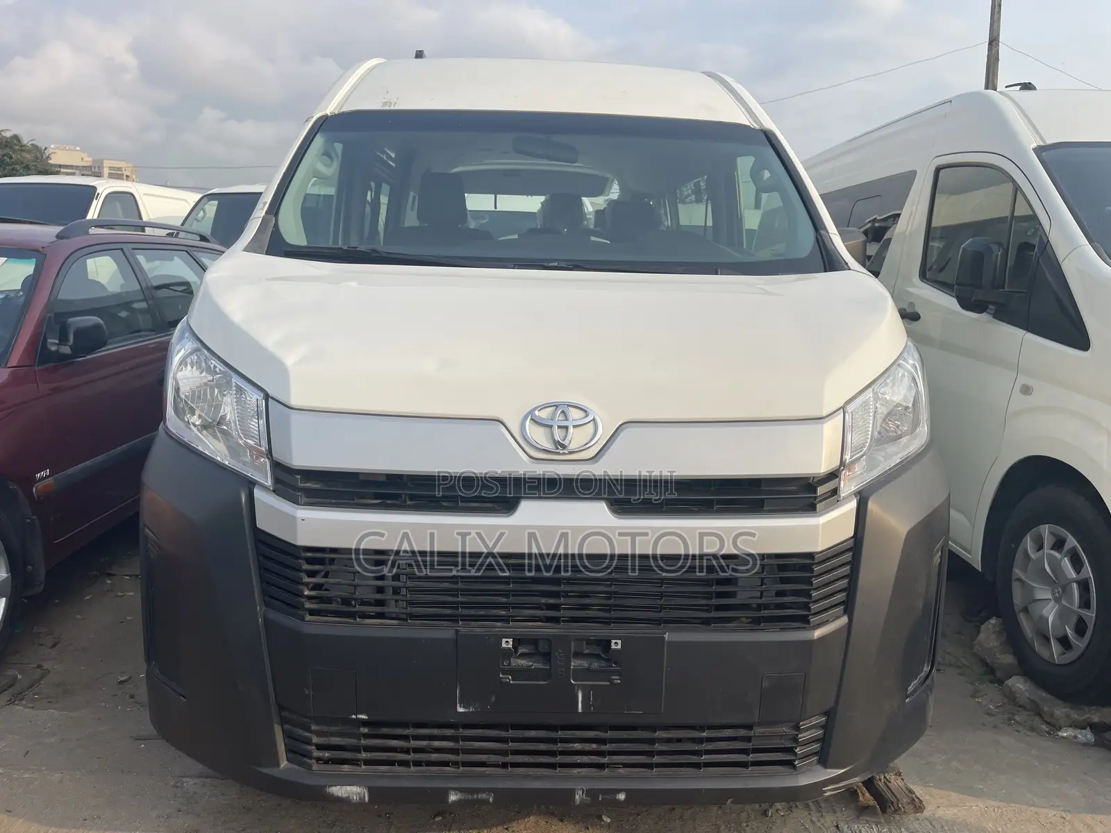 Toyota HiAce 2020 White