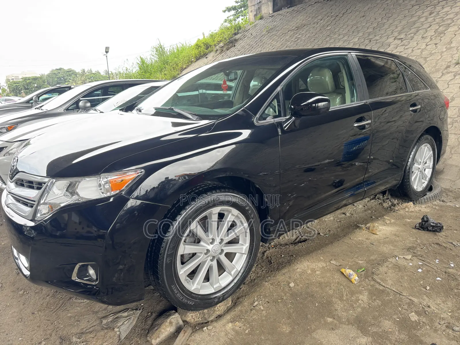 Toyota Venza AWD 2010 Black