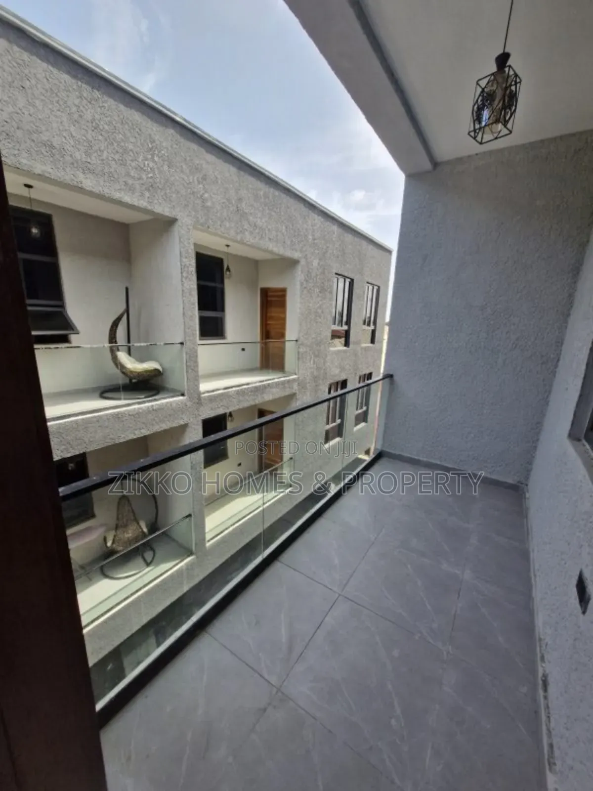 4bdrm Townhouse/Terrace in Lekki for sale