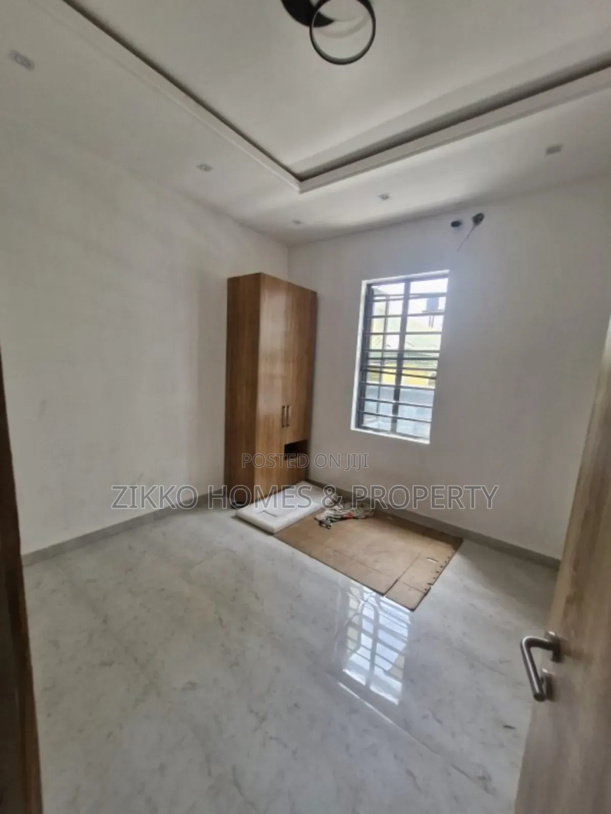 4bdrm Townhouse/Terrace in Lekki for sale