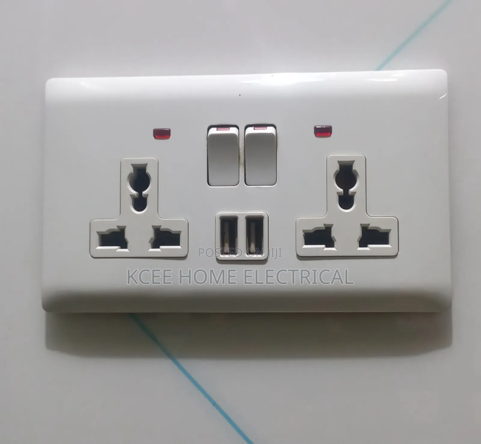 Bold White 3-Gang Wall Switch – Modern Durable