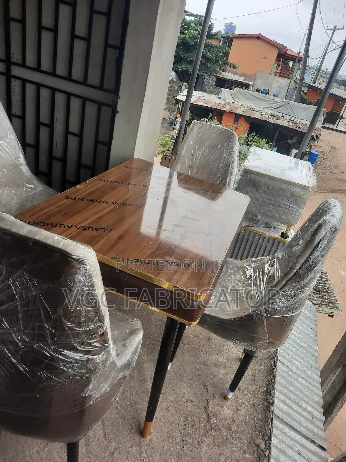 Dining Table and Chair