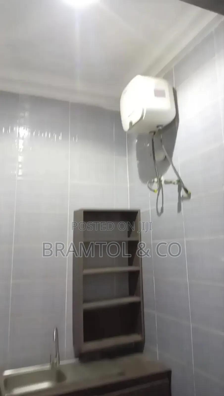 Studio Apartment in Nut, FHA for rent