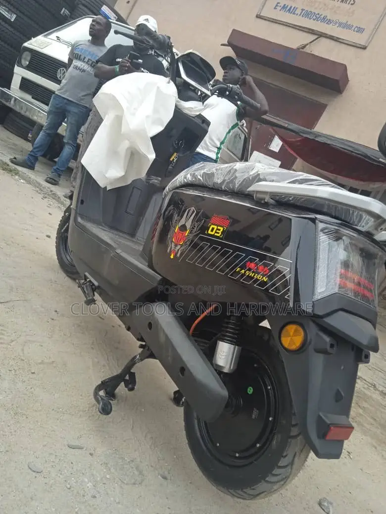 Electric Scooter/ E-Bike