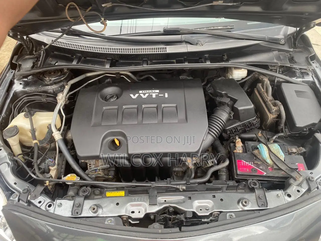 Toyota Corolla LE 4dr Sedan (1.8L 4cyl 4A) 2010 Gray