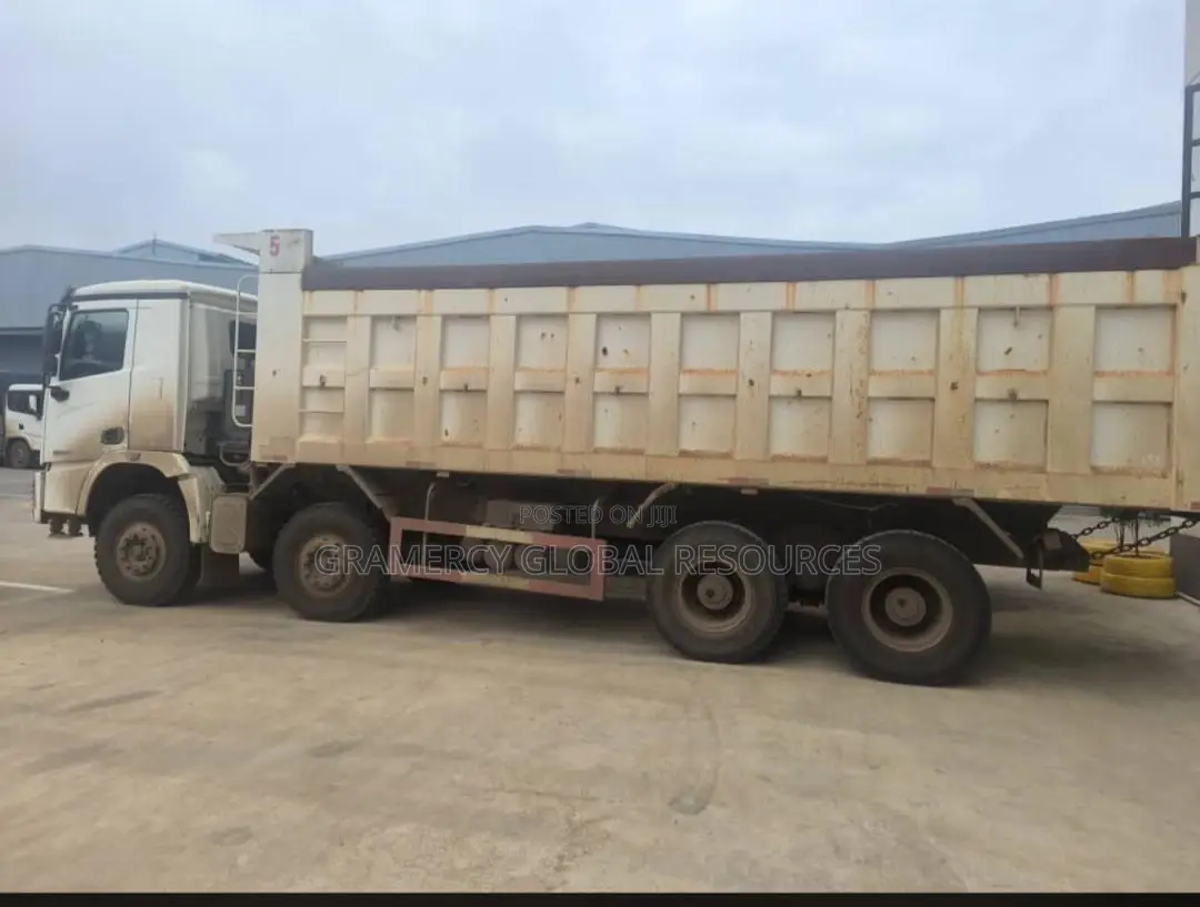 Nigerian Company Used 12 Tire Tipper Truck Bought Brand New