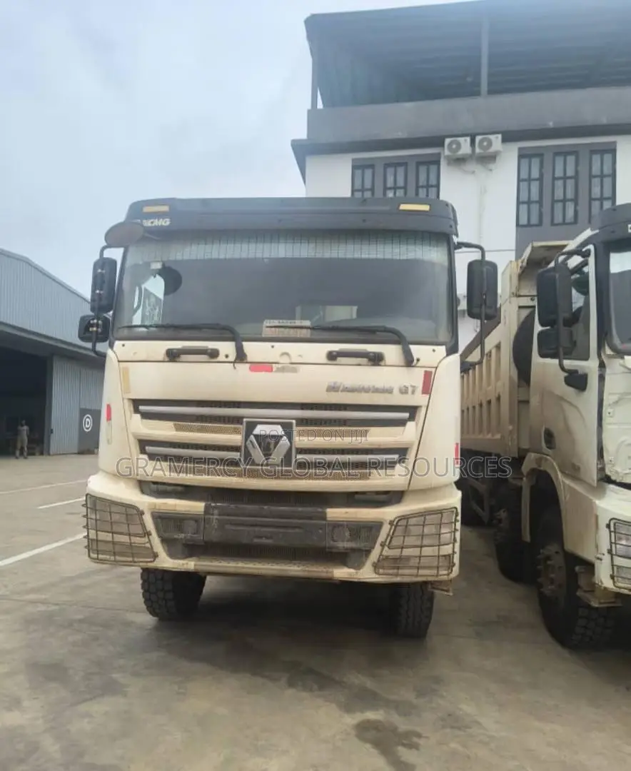Nigerian Company Used 12 Tire Tipper Truck Bought Brand New