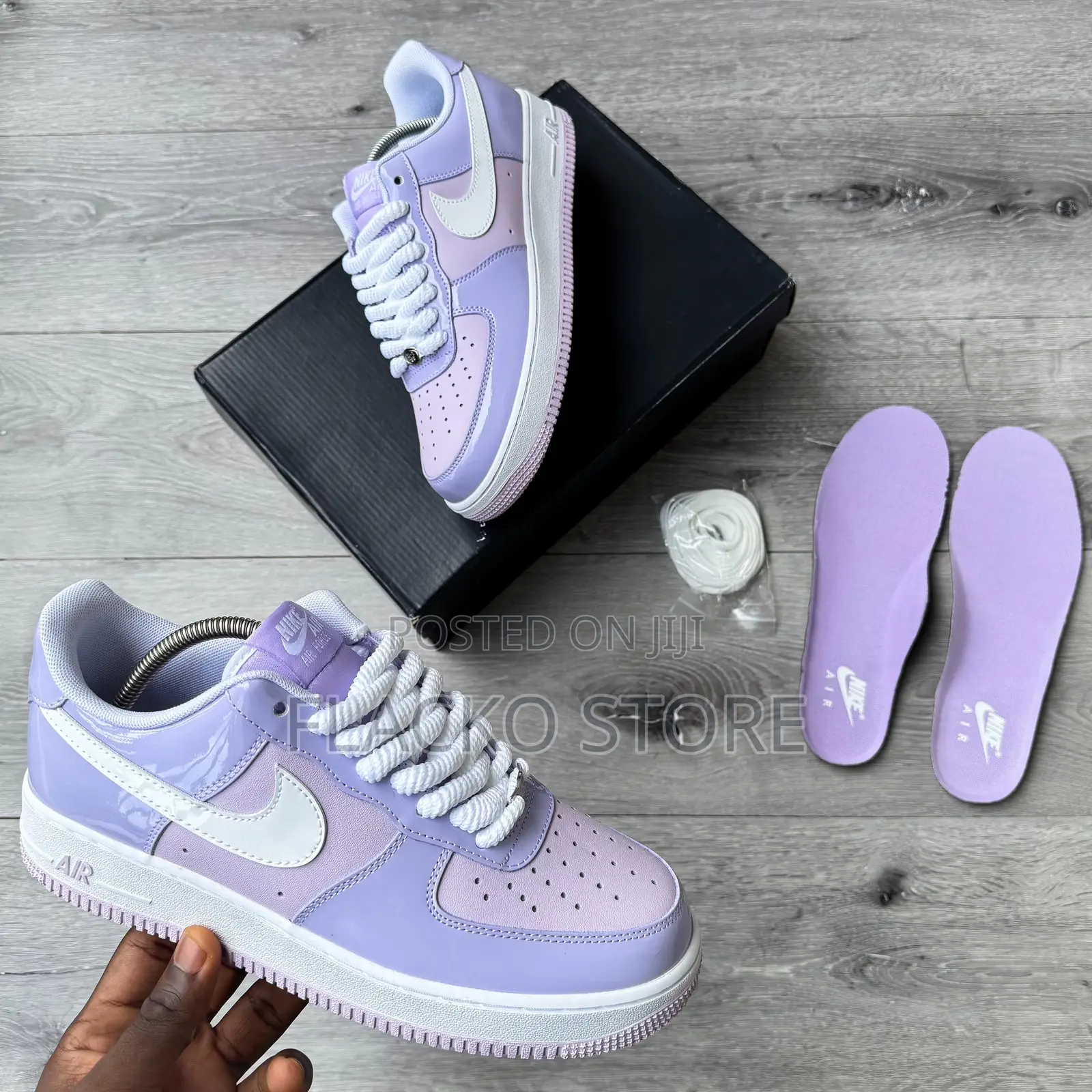 Original Nike Air Force 1 ‘07 Lv8 Patent Sneakers