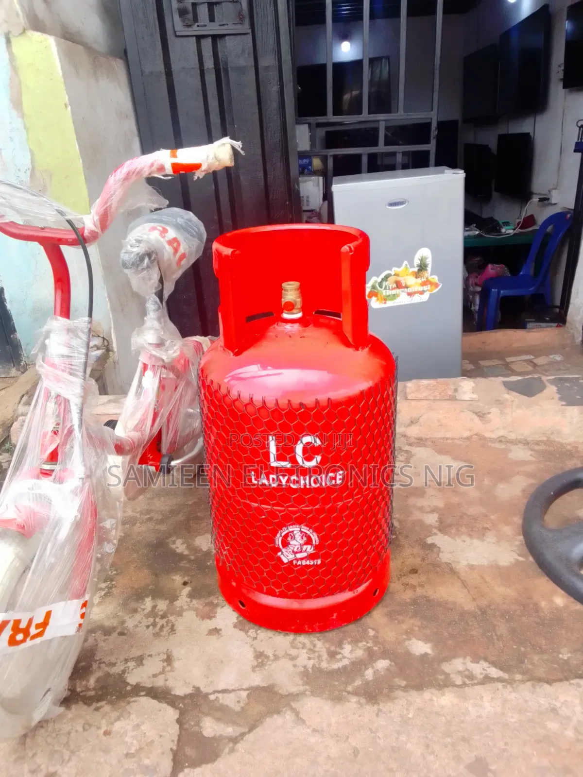 Brand New Lady Choice 12.5kg Foreign Gas Cylinder Available