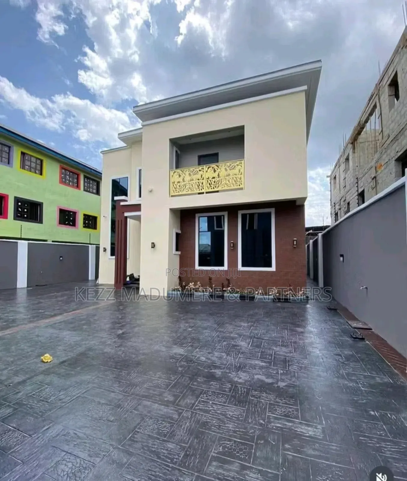 5bdrm Duplex in Within Woji , Port for sale