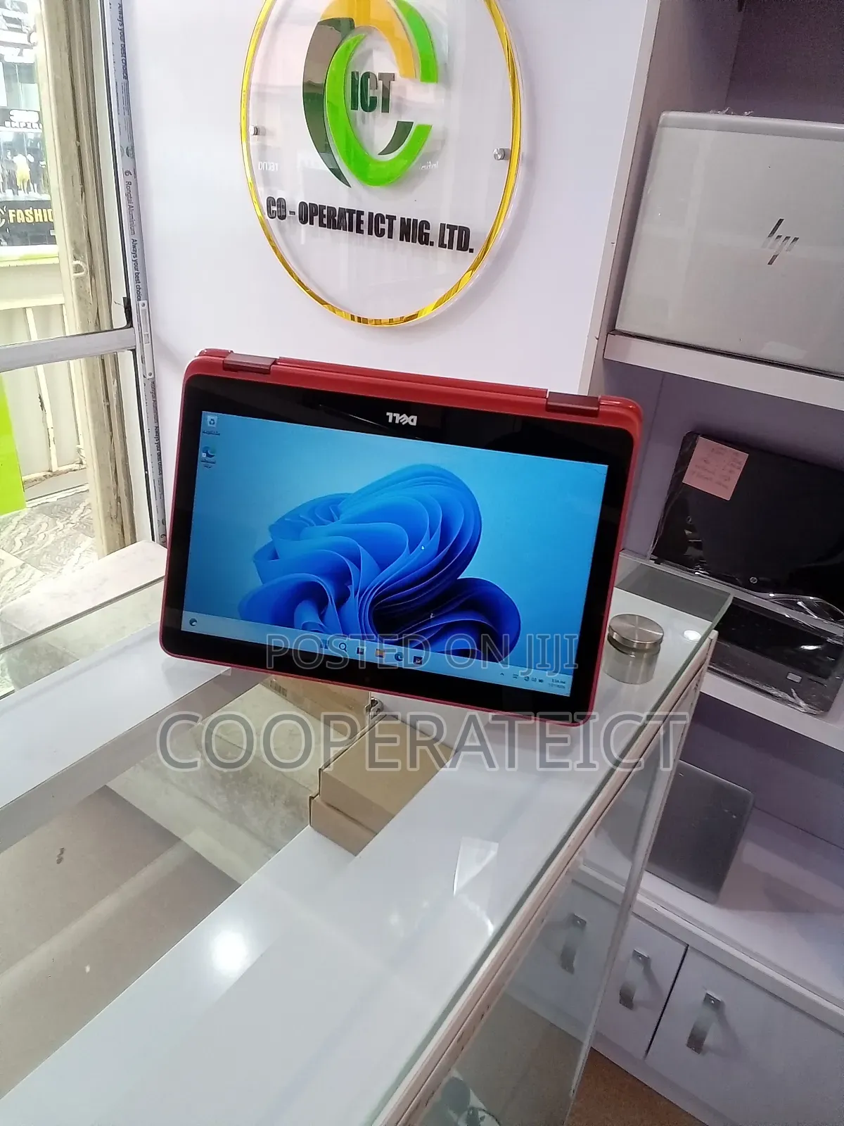 Laptop Dell Inspiron 11 3000 4GB Intel SSHD (Hybrid) 500GB