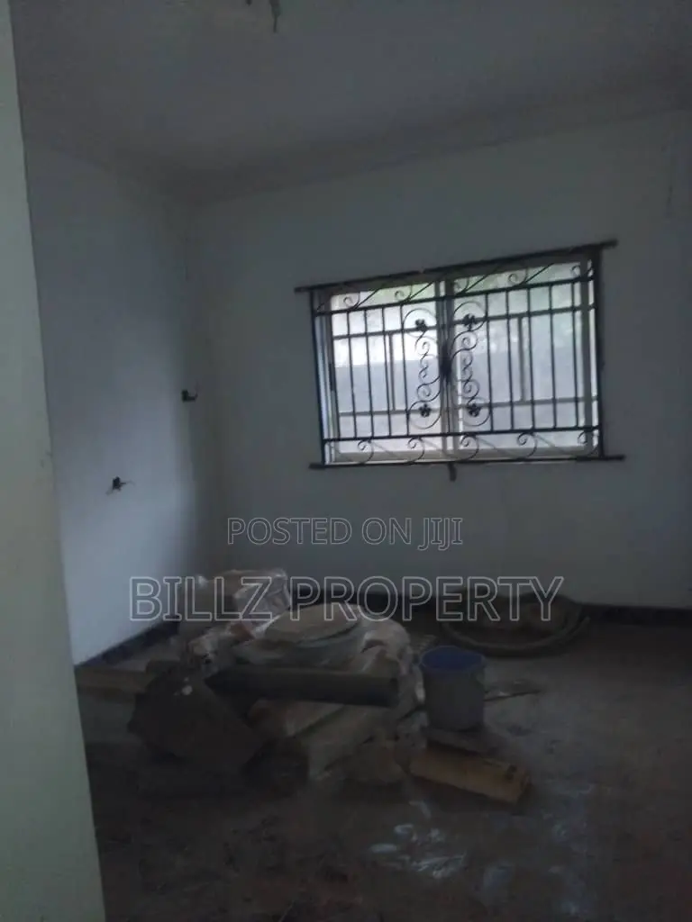 3bdrm Apartment in Manna Estate, Abule Egba for sale