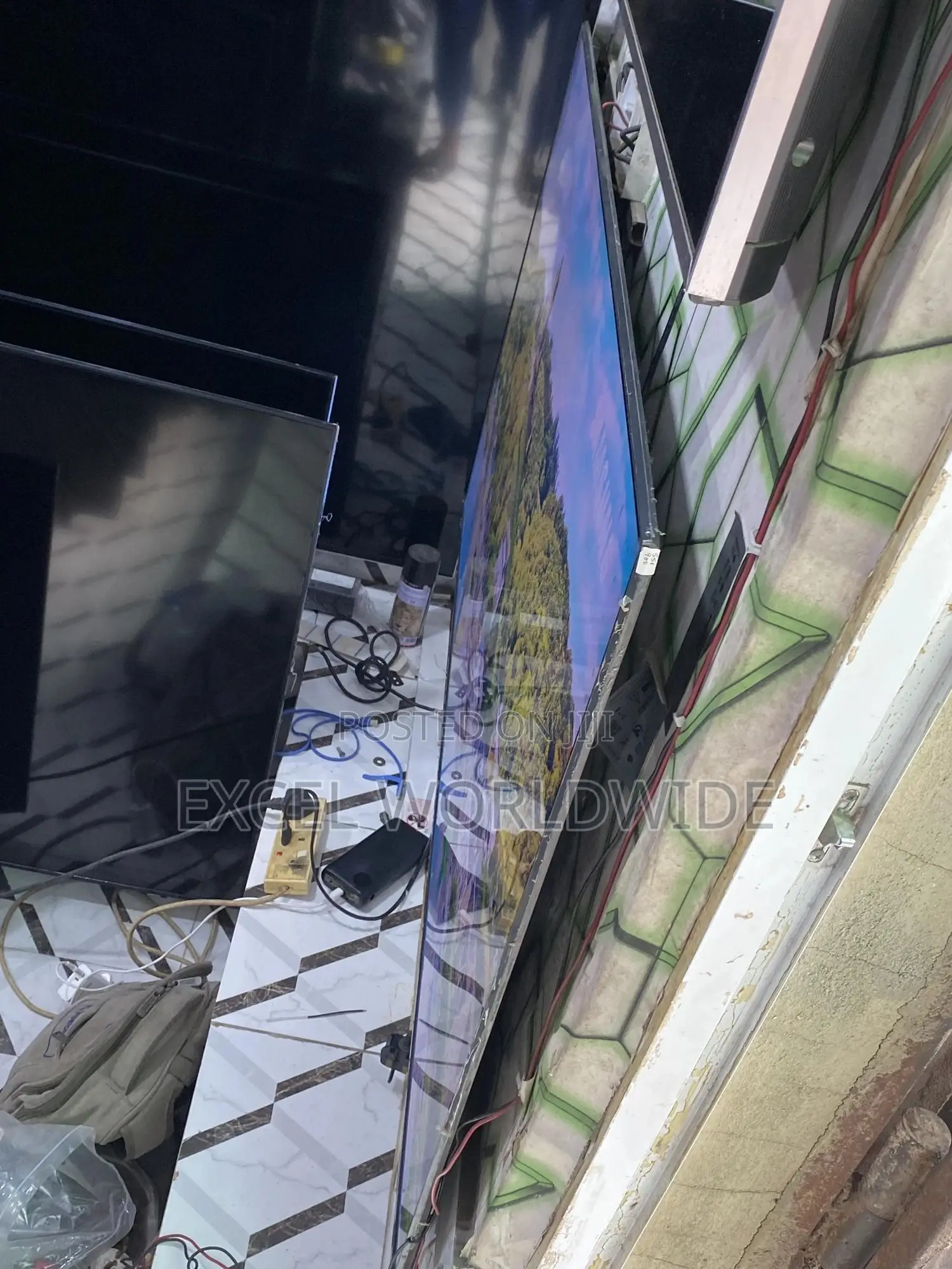 Fabulous 65”Inches Samsung Smart Tv With Powerful Features